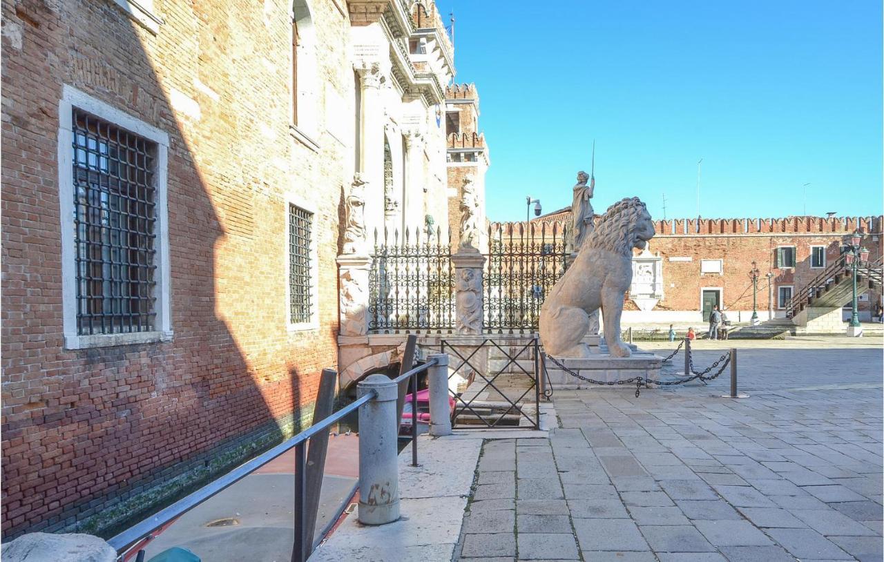 Stunning Apartment In Venezia With Kitchenette Dış mekan fotoğraf